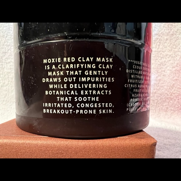 Minmo Moxi Red Clay Face Mask - Picture 4 of 5